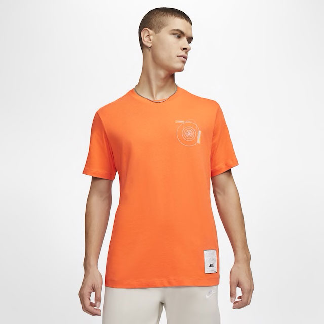 nike-air-max-90-orange-camo-shirt-match-1