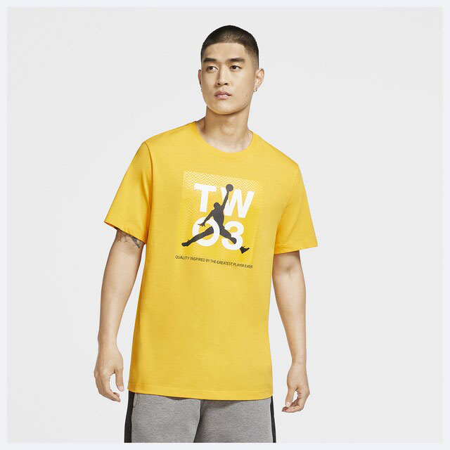 air-jordan-12-university-gold-sneaker-shirt