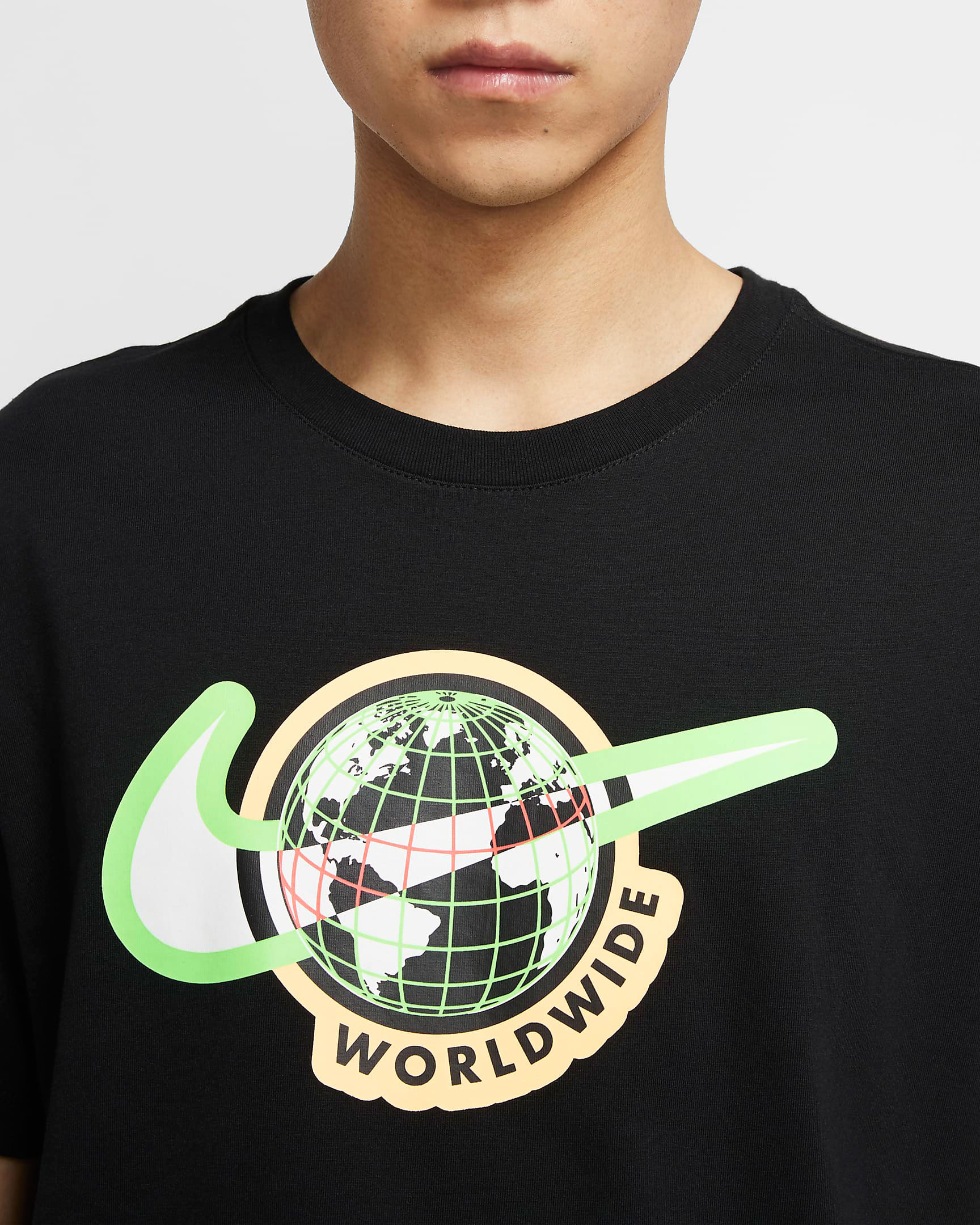 nike-worldwide-shirt-black-1