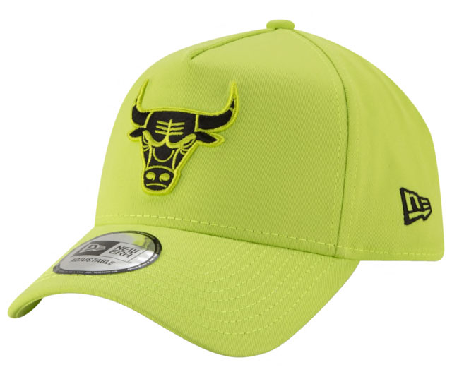 jordan-5-ghost-green-bulls-hat