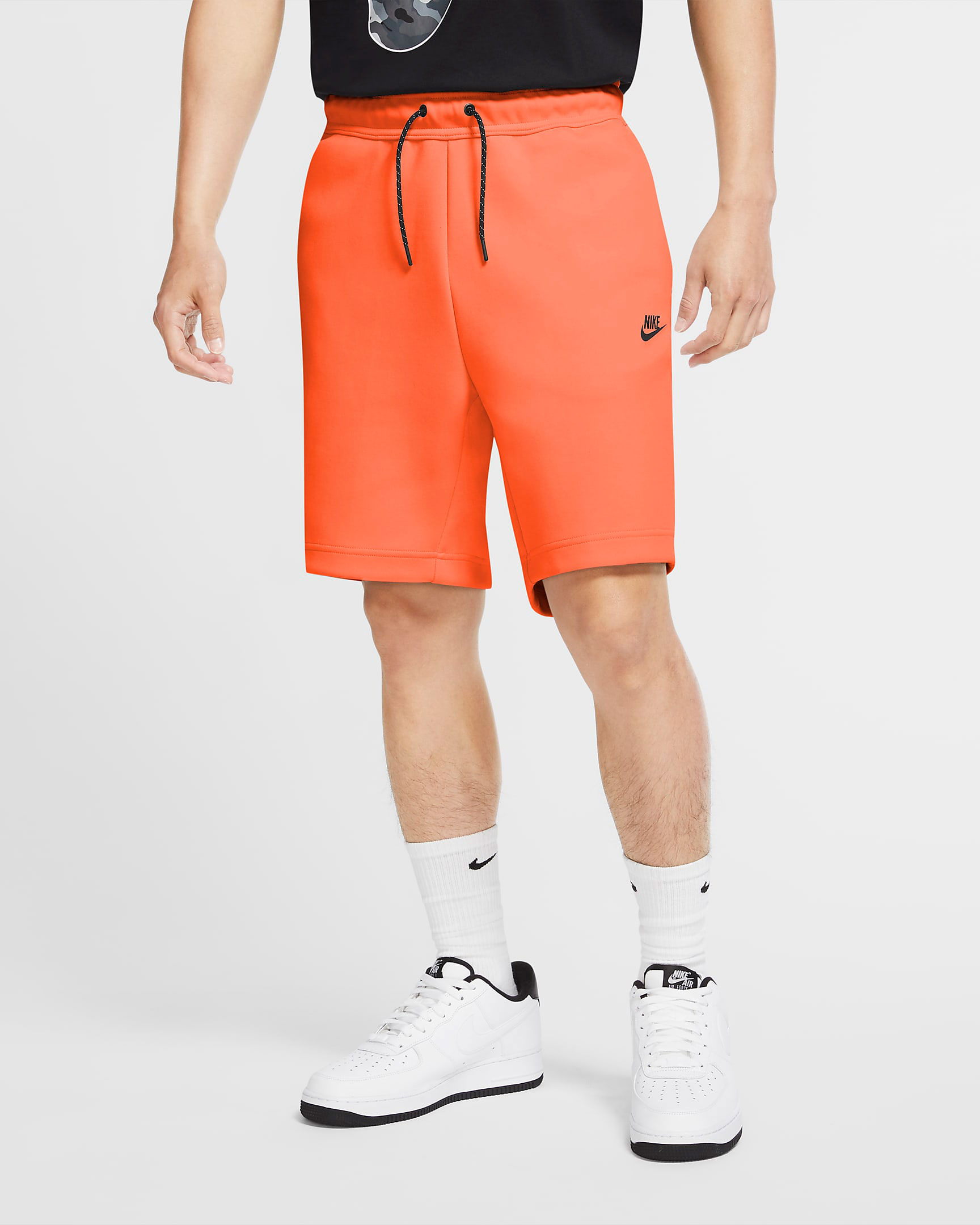 nike-tech-fleece-shorts-orange