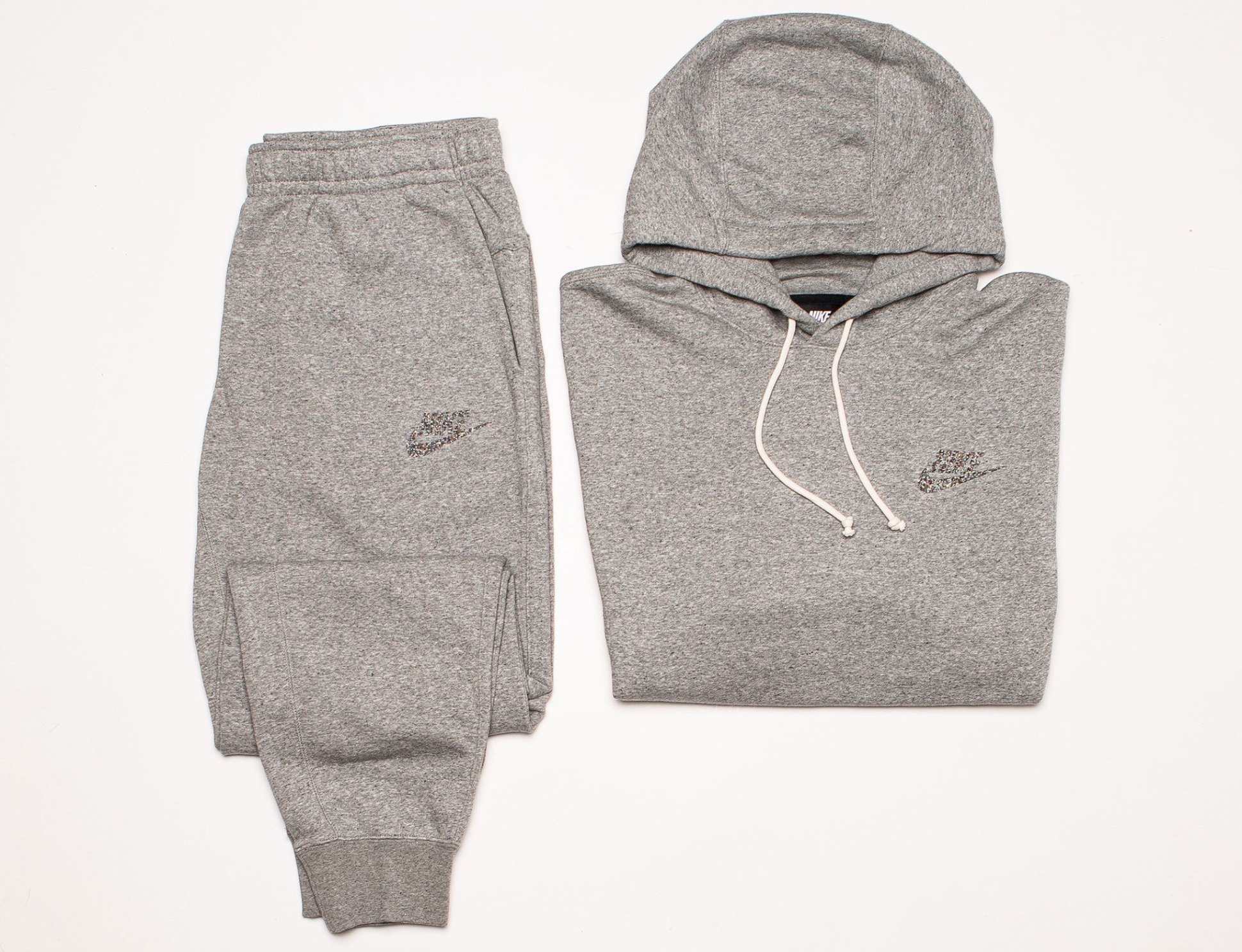 nike-recycled-canvas-hoodie-jogger-pants