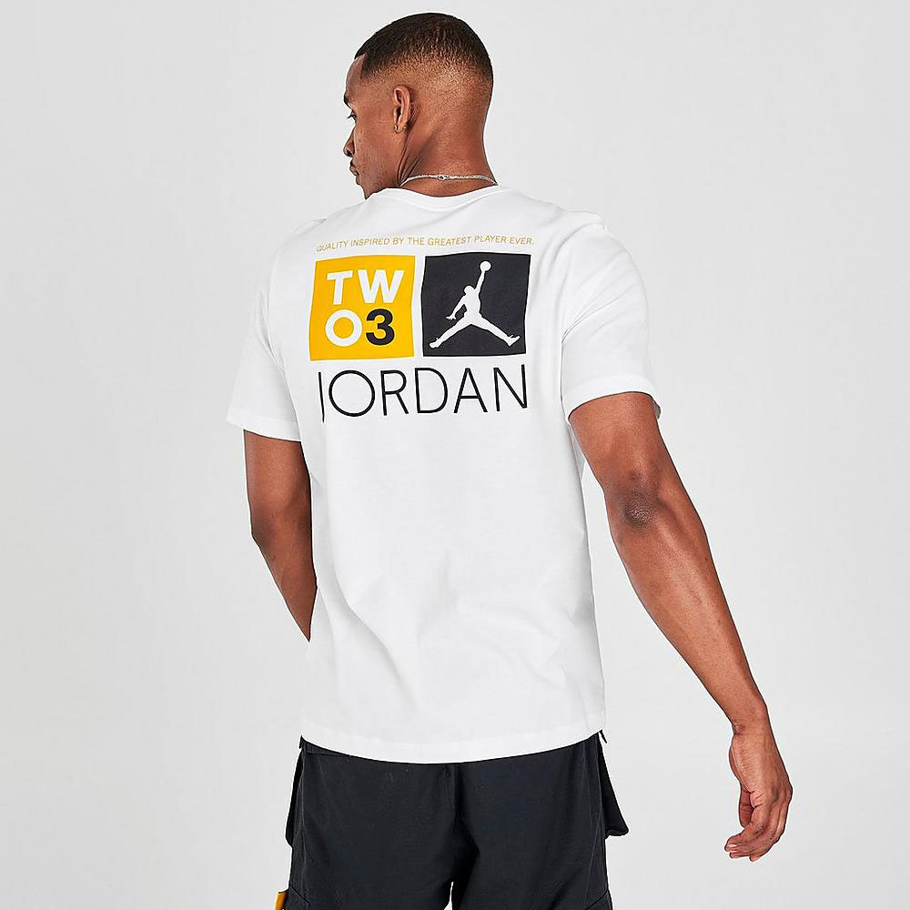 jordan-12-university-gold-sneaker-match-tee-shirt-2