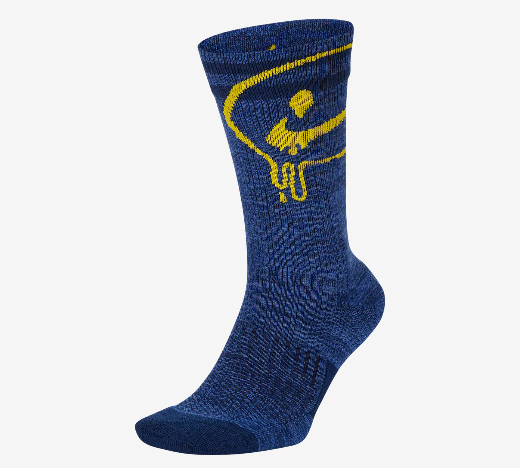 nike-peace-love-basketball-socks-1