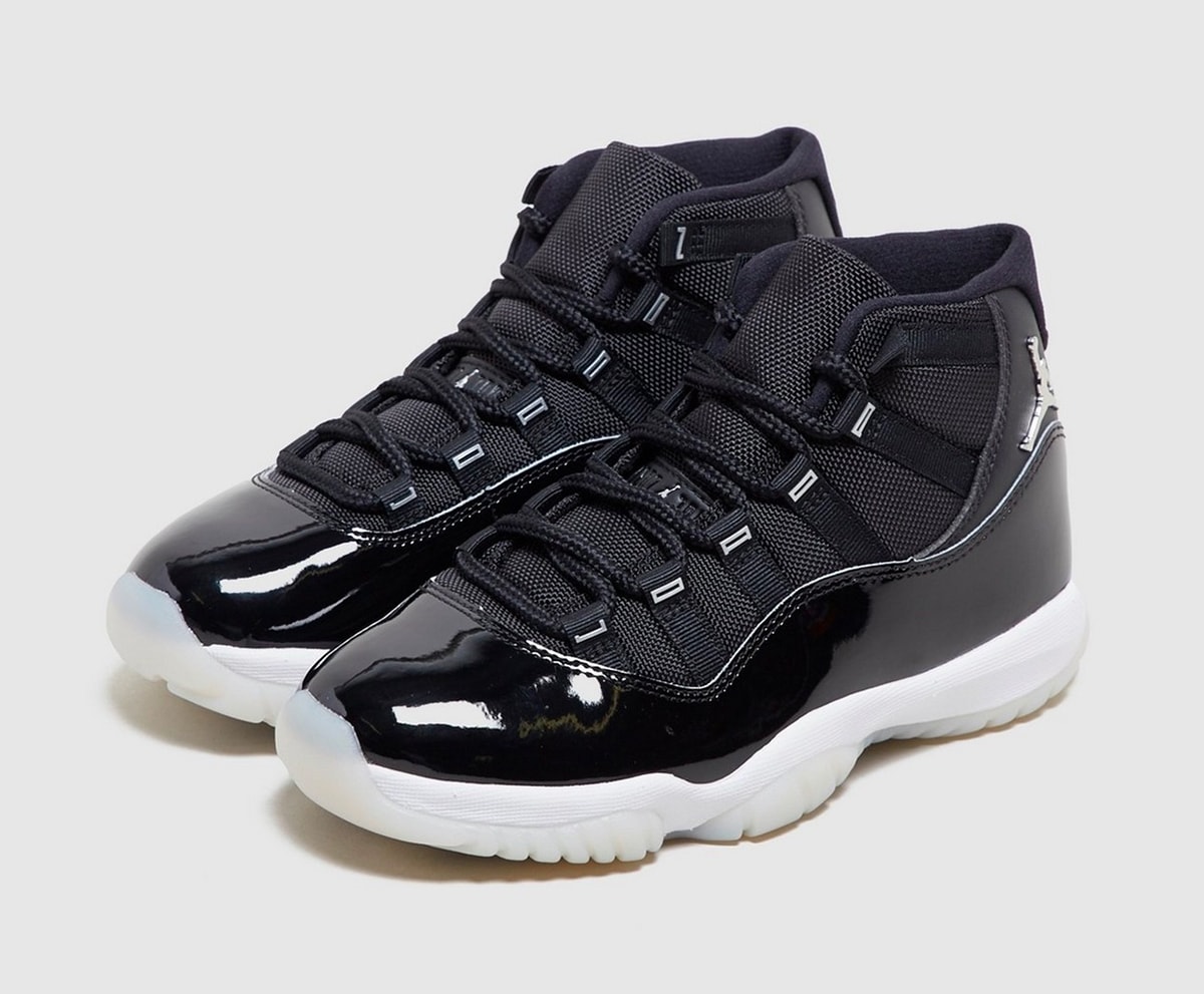 25th-anniversary-air-jordan-11-black-clear-holiday-2020-ct8012-011-release-date-1