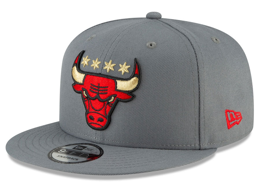 jordan-1-black-gold-chicago-bulls-2020-21-city-edition-new-era-snapback-cap-2
