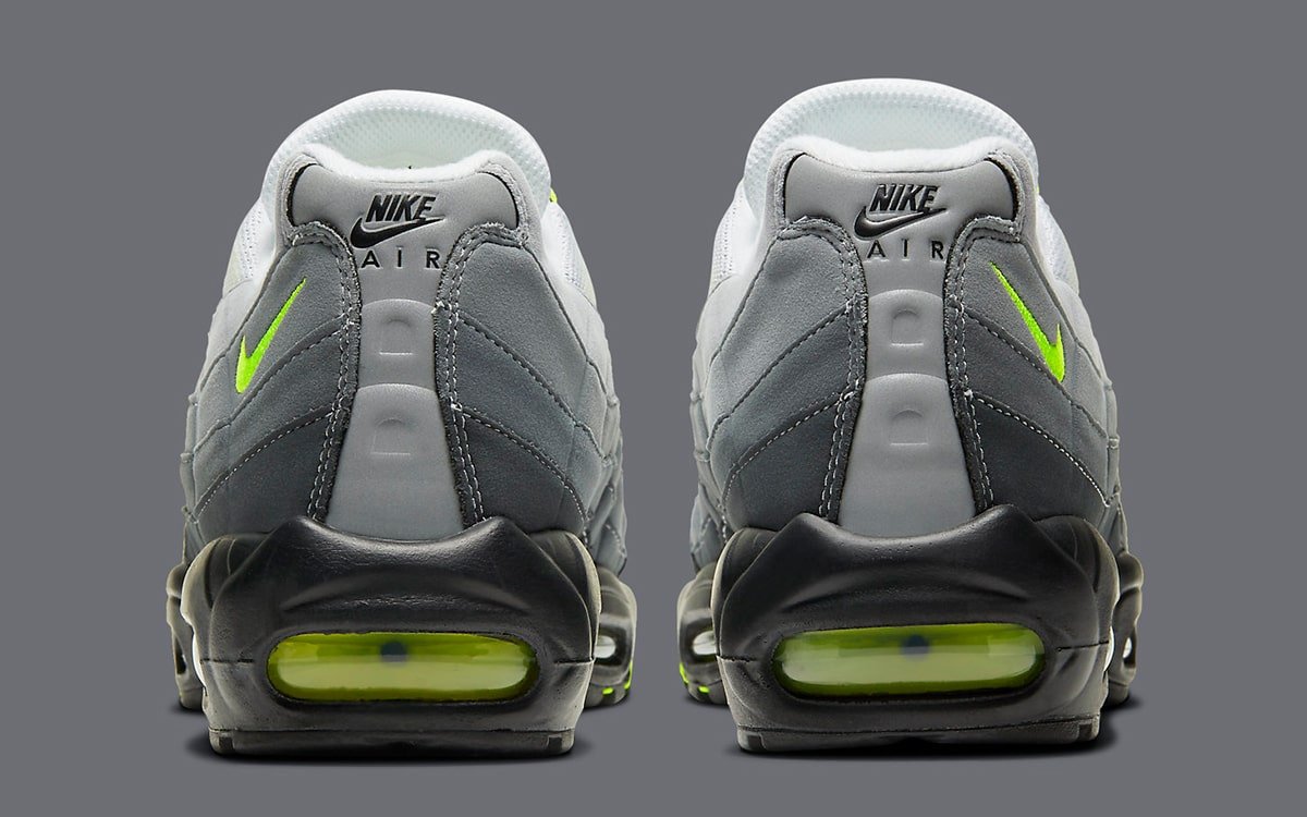 Nike-Air-Max-95-OG-Neon-CT1689-001-4