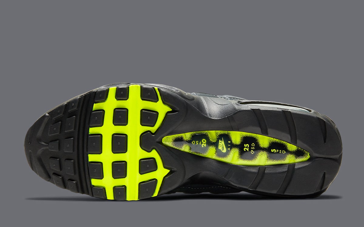 Nike-Air-Max-95-OG-Neon-CT1689-001-6