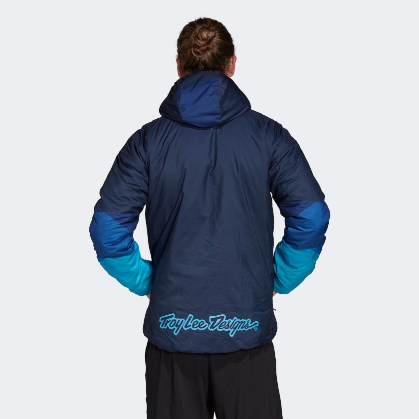 yeezy-quantum-qntm-frozen-blue-matching-jacket-2