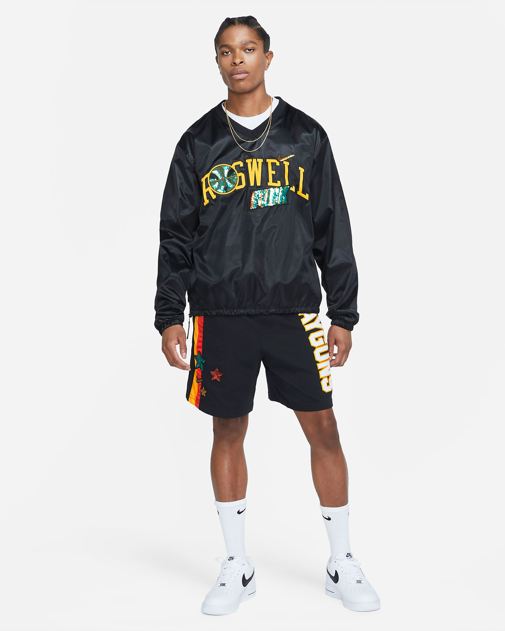 nike-roswell-rayguns-shirt-shorts-outfit