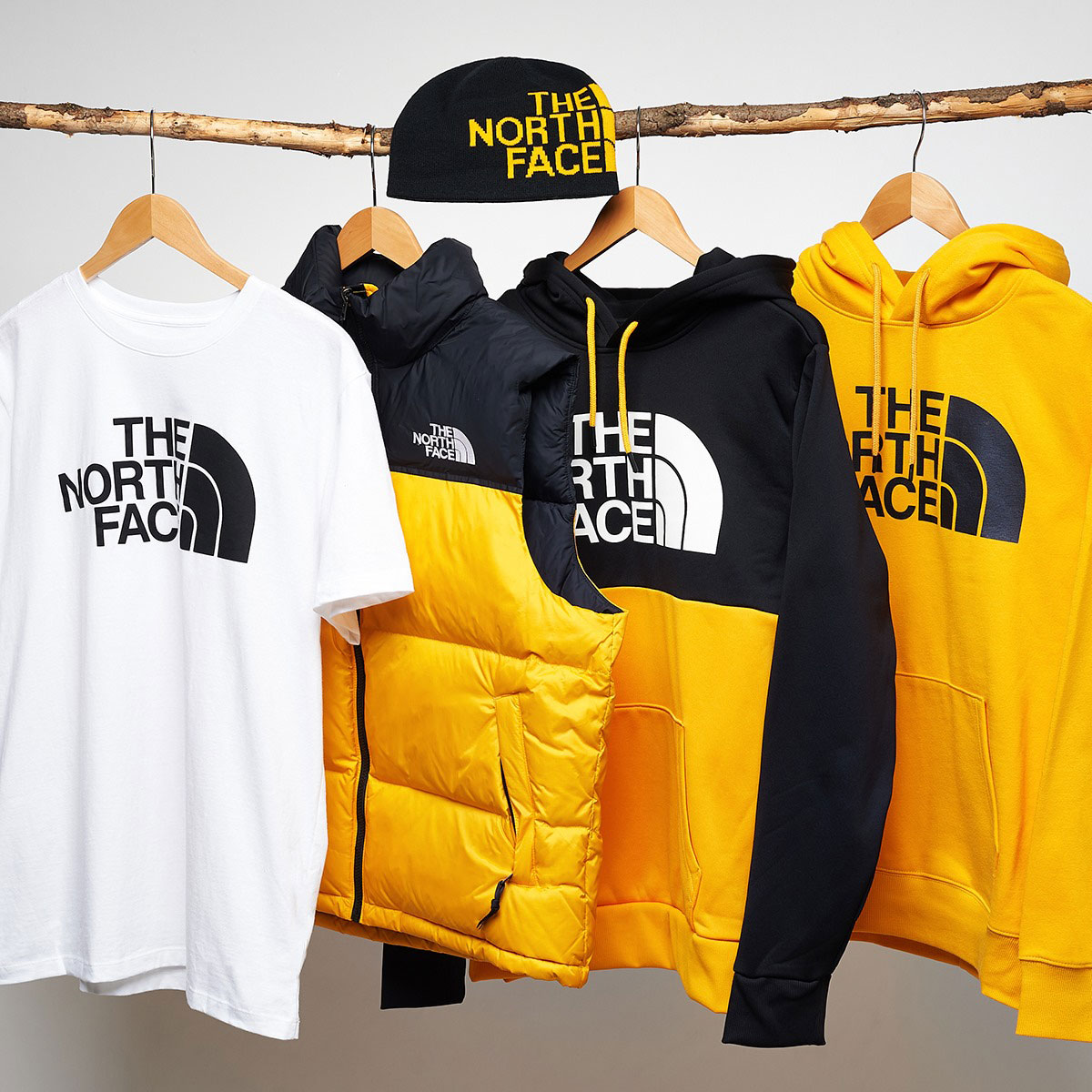 the-north-face-black-gold-yellow-jackets-hoodie-shirts
