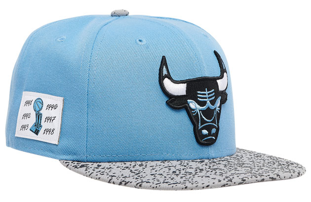 air-jordan-4-university-blue-bulls-hat-3