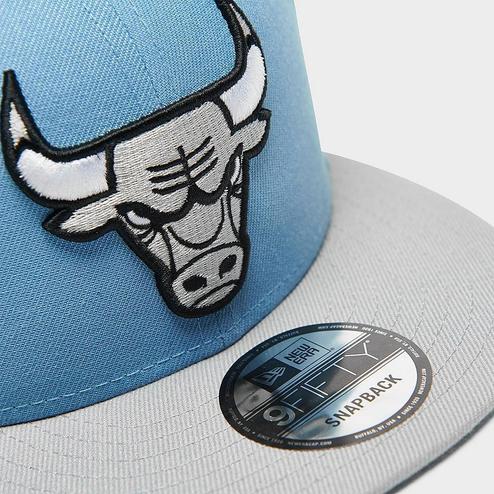 jordan-4-university-blue-bulls-snapback-cap-1