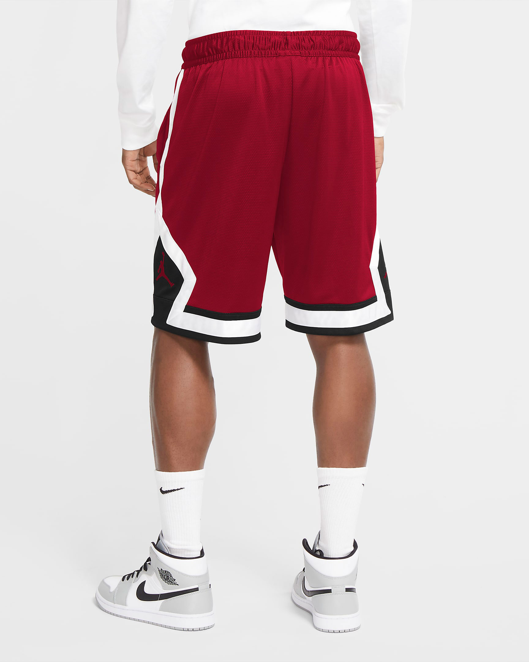 jordan-jumpman-diamond-shorts-gym-red-black-white-2