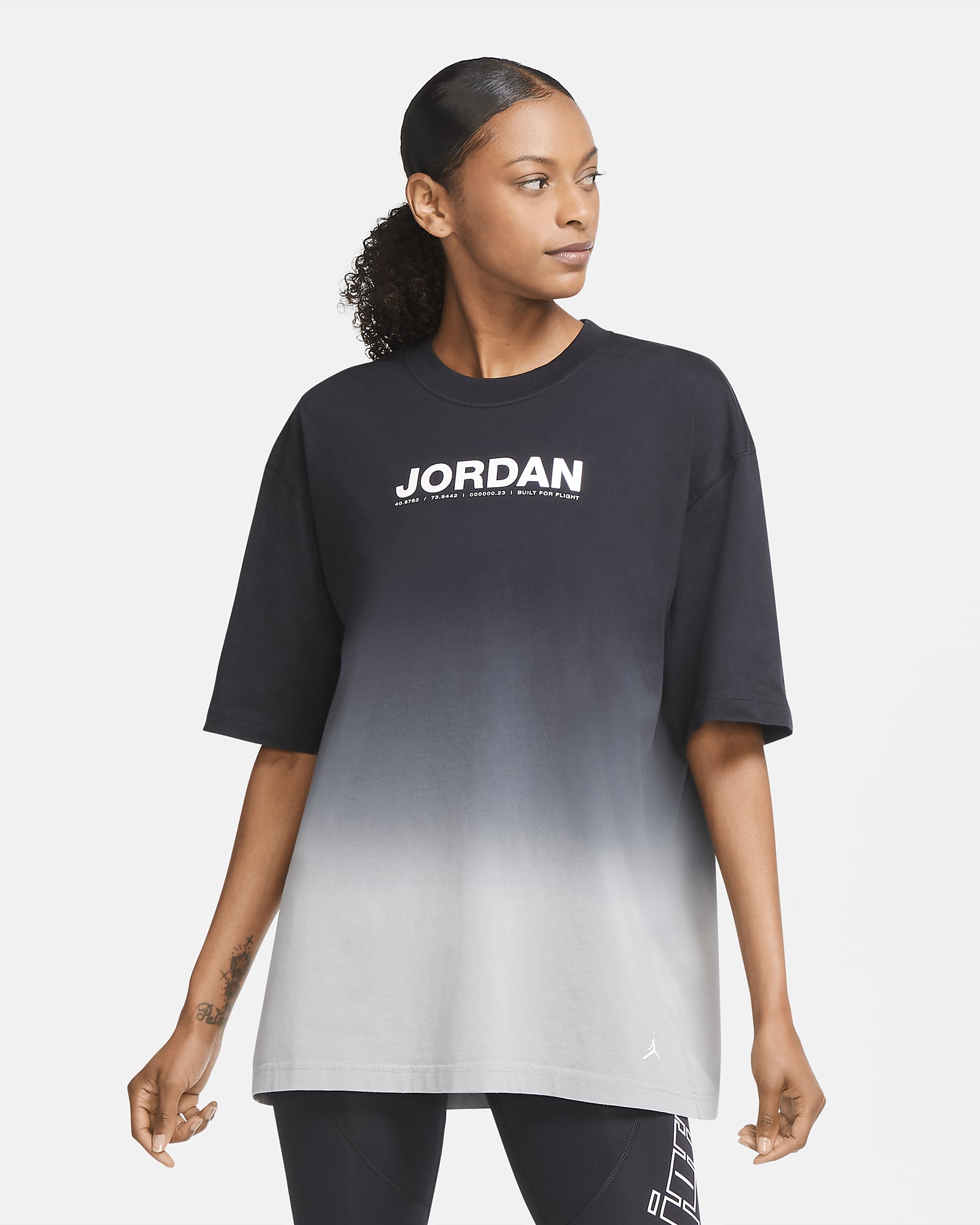 jordan-womens-oversize-short-sleeve-t-shirt-qJHkKl