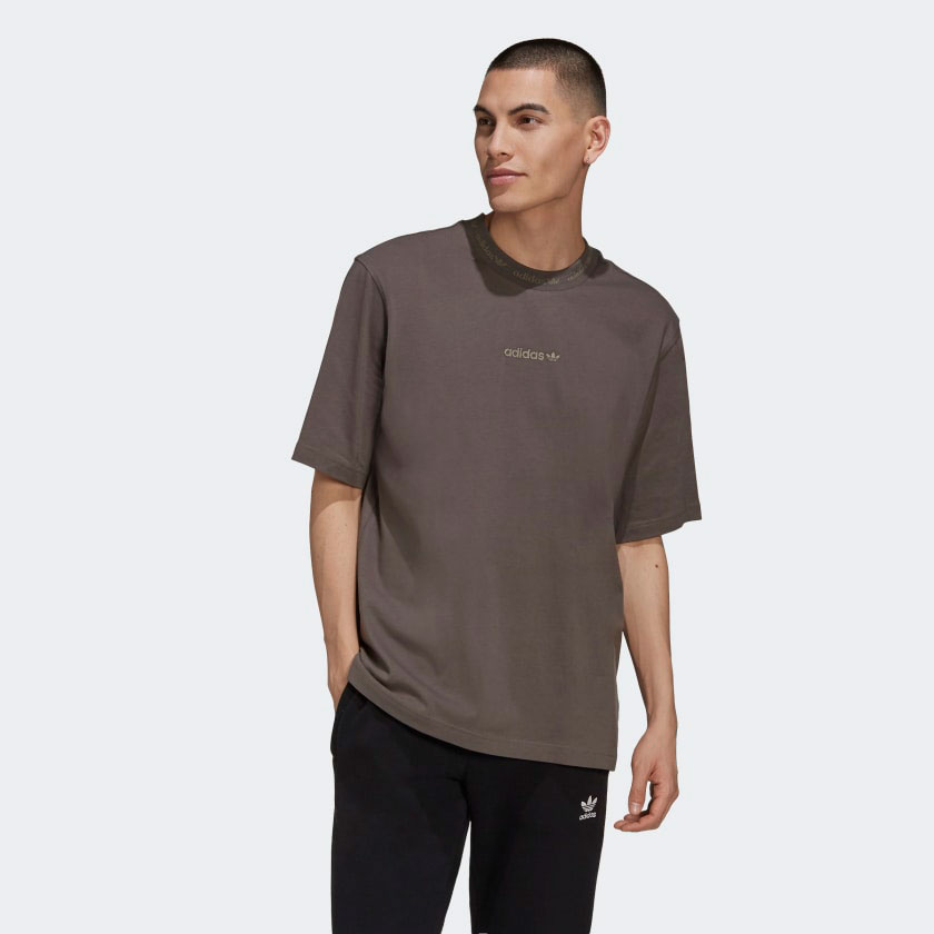 yeezy-350-ash-stone-shirt-brown-2