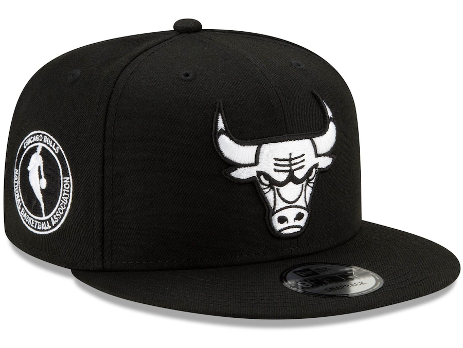 chicago-bulls-new-era-side-patch-black-white-snapback-hat-2