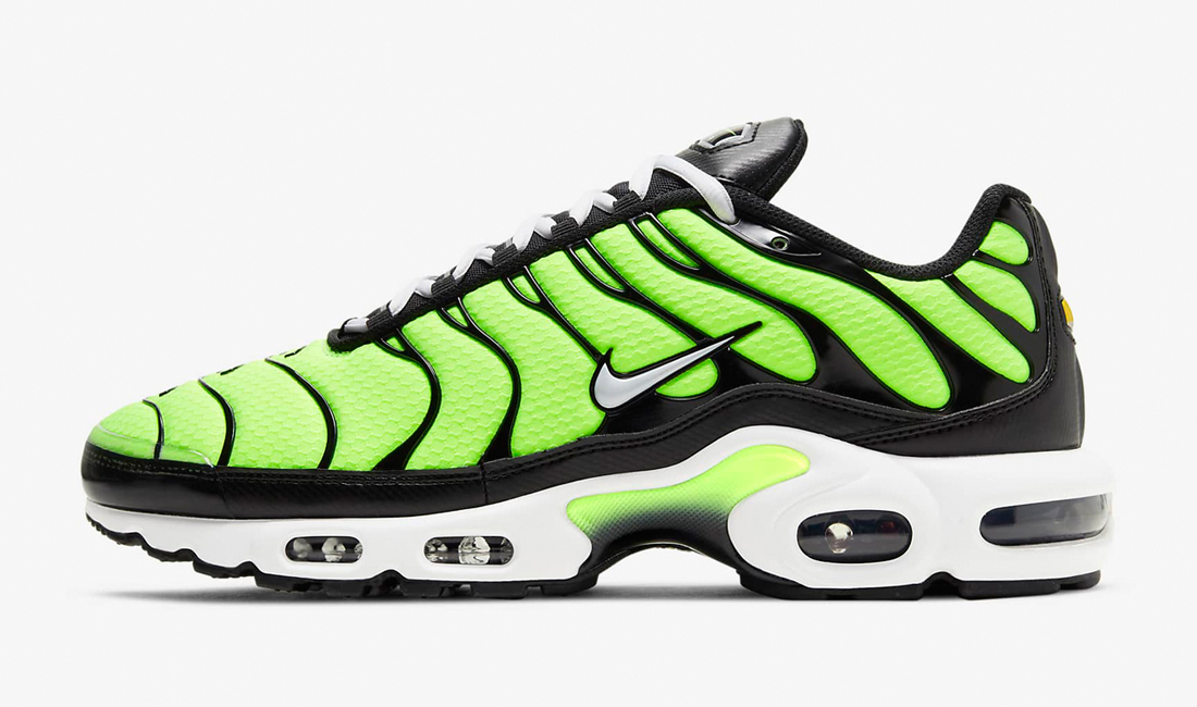 nike-air-max-plus-hot-lime-sneaker-clothing-match
