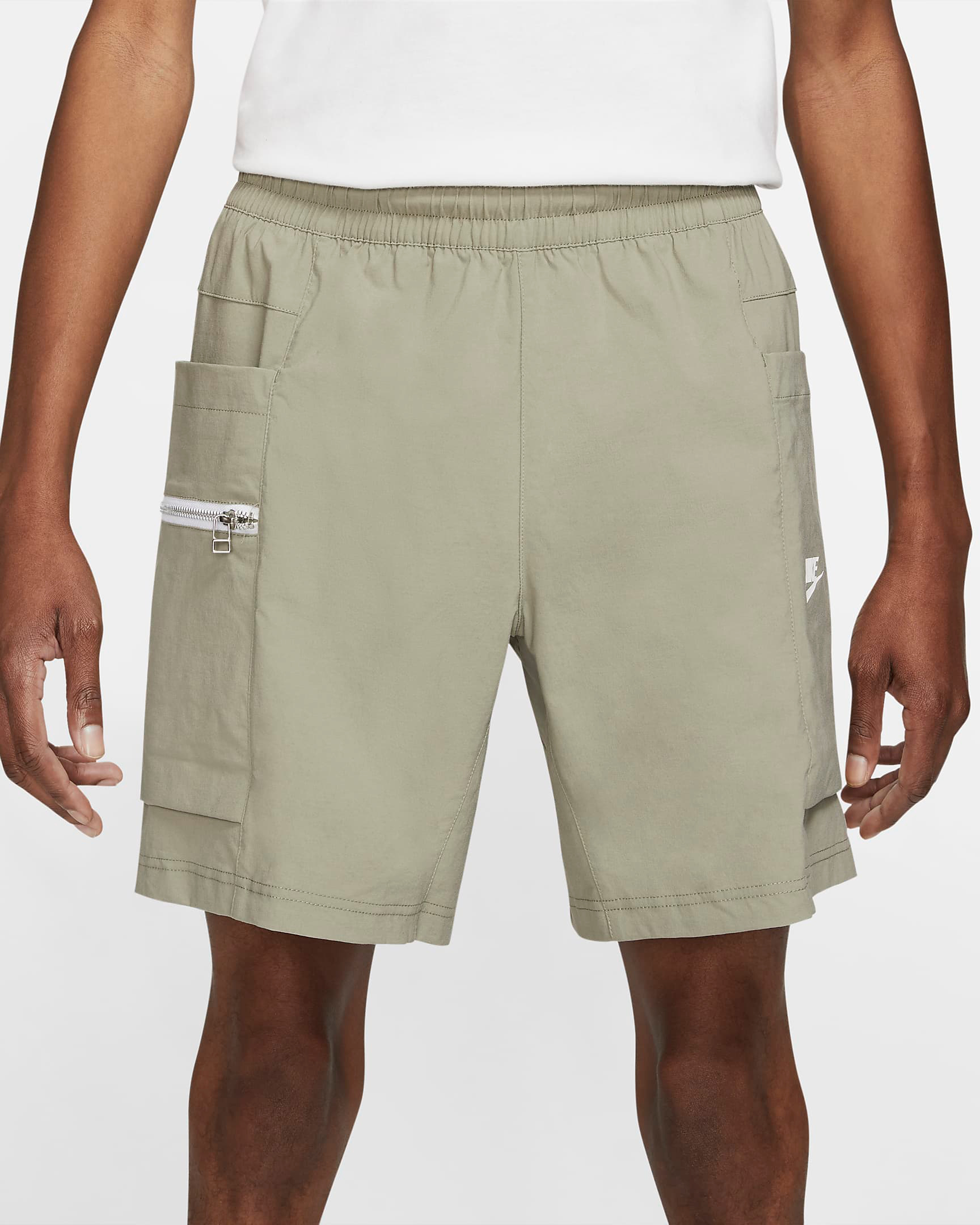 nike-light-army-woven-shorts-1