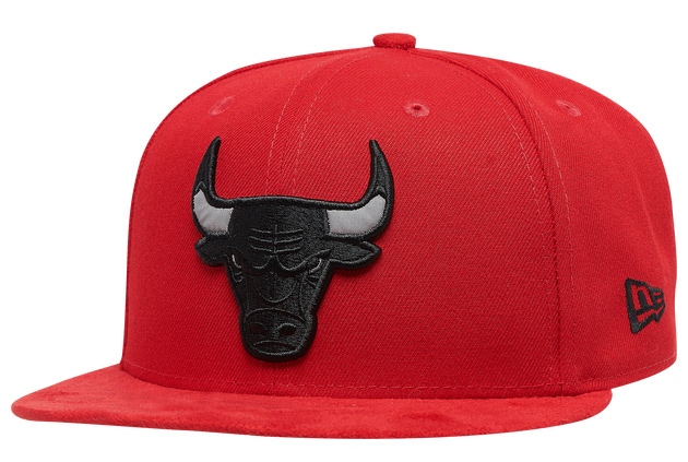 jordan-5-raging-bull-toro-bravo-2021-new-era-bulls-hat-1