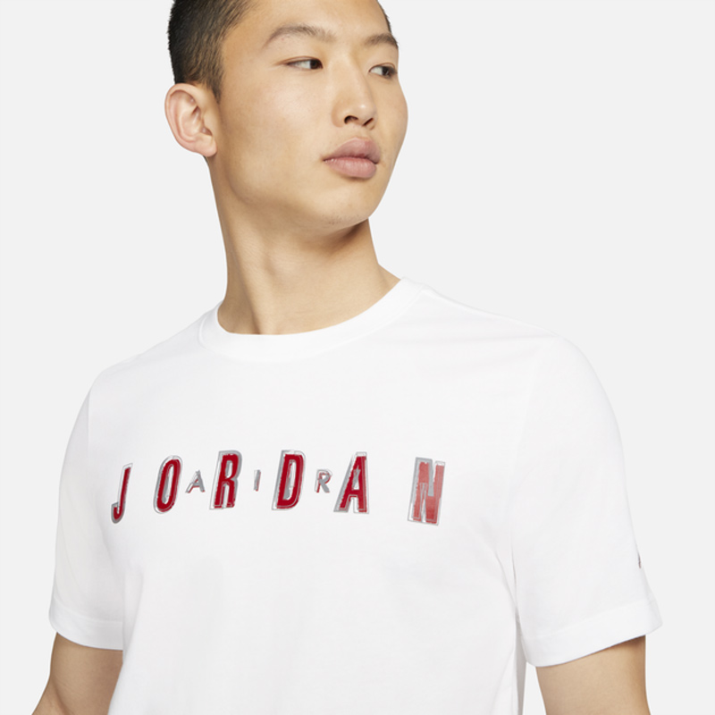 jordan-air-retro-tee-shirt-white-smoke-grey-gym-red
