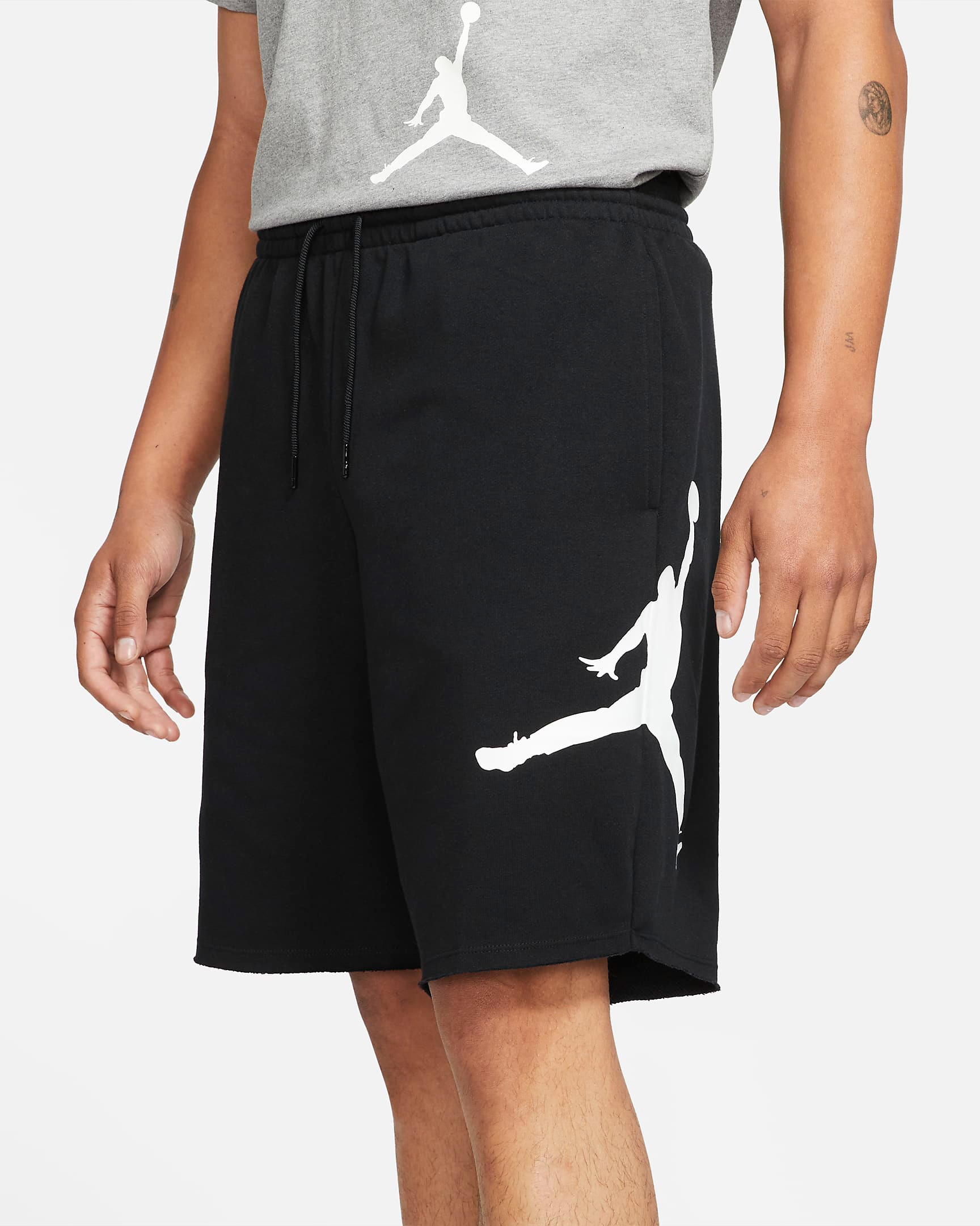 jordan-jumpman-logo-black-white-fleece-shorts
