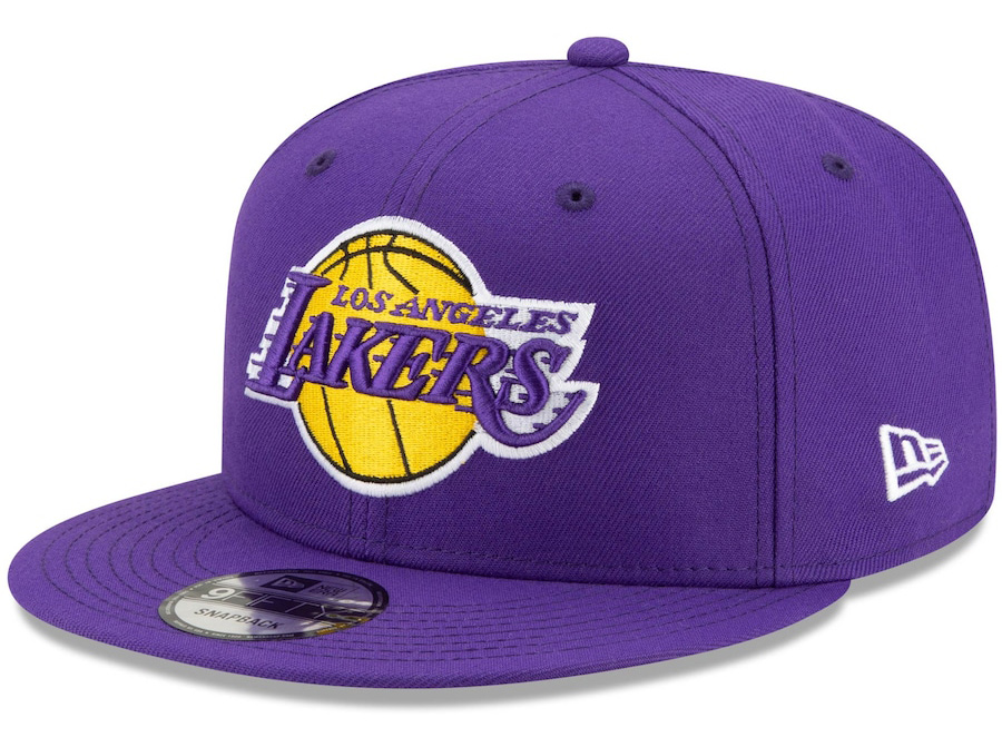 new-era-lakers-side-patch-snapback-hat-1