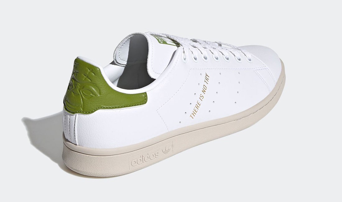 adidas-stan-smith-star-wars-yoda-sneaker-clothing-match