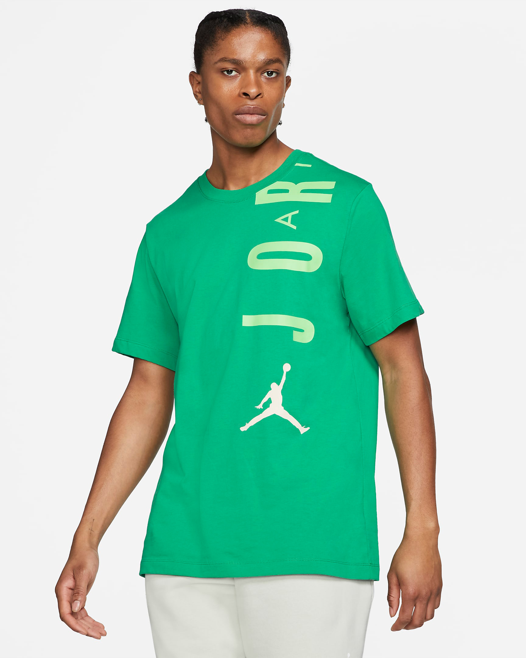 jordan-air-stretch-t-shirt-stadium-green-ghost-green