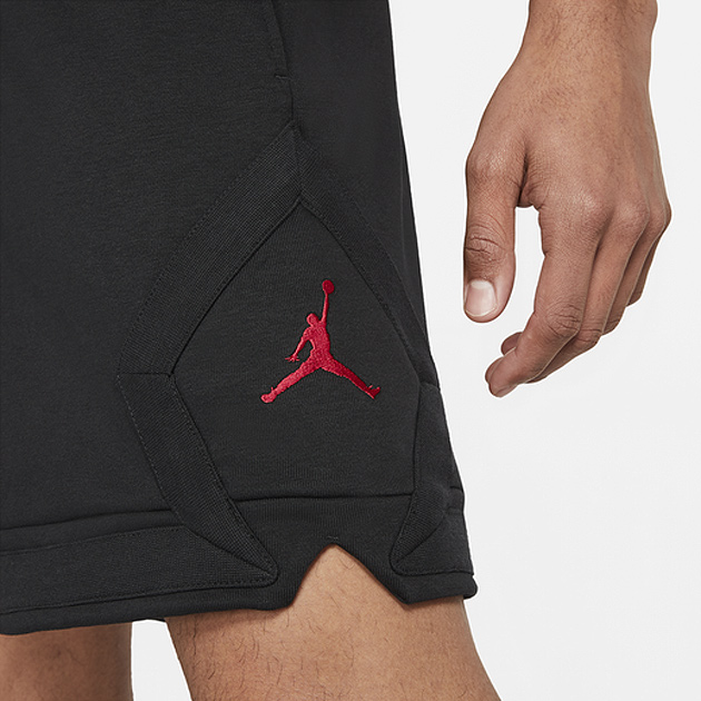 jordan-jumpman-diamond-fleece-shorts-black-gym-red-2