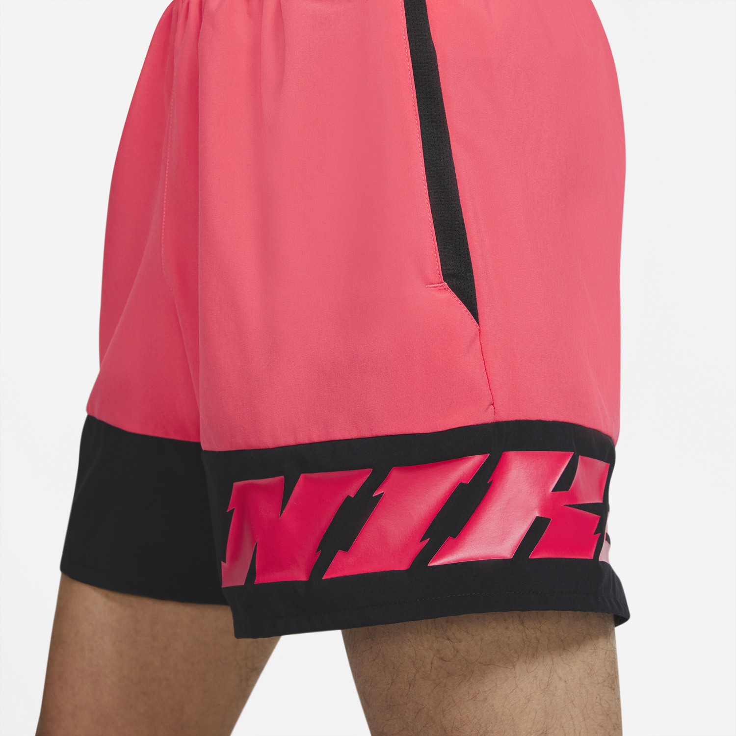 nike-light-fusion-red-shorts-4