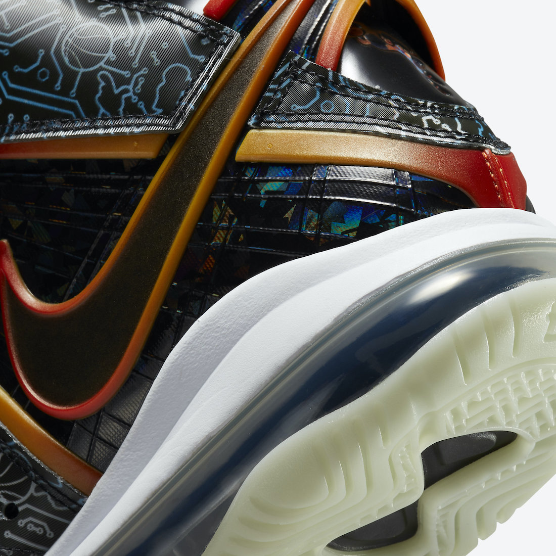 Nike-LeBron-8-Space-Jam-DB1732-001-Release-Date-7-1