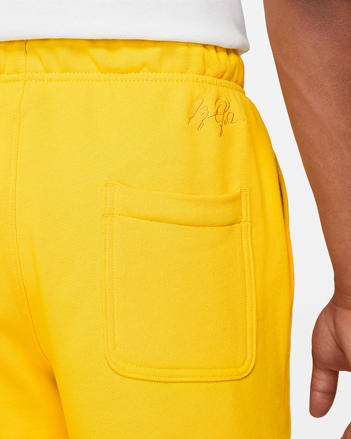 jordan-essential-fleece-shorts-tour-yellow-5