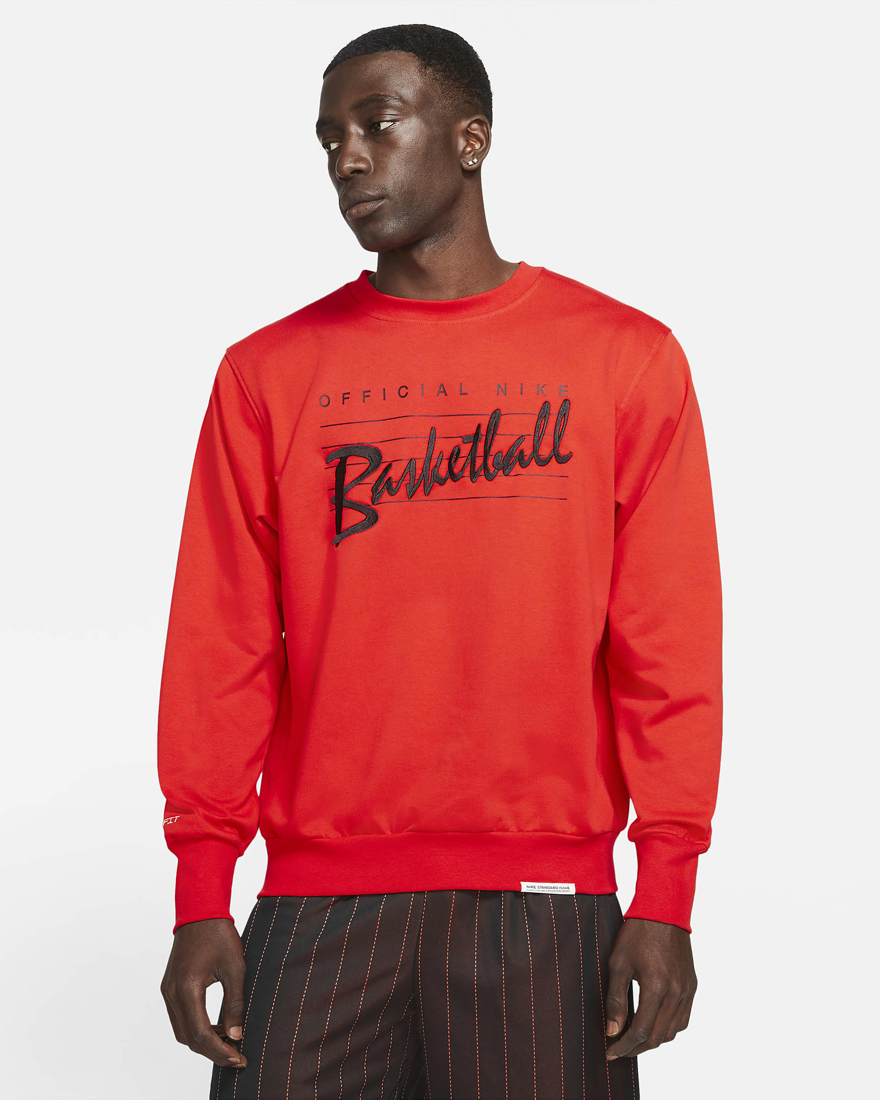 nike-dri-fit-standard-issue-mens-basketball-sweatshirt-pbTB3s.png