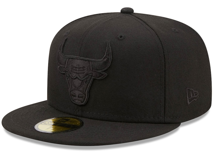 new-era-chicago-bulls-all-black-59fifty-fitted-cap-1