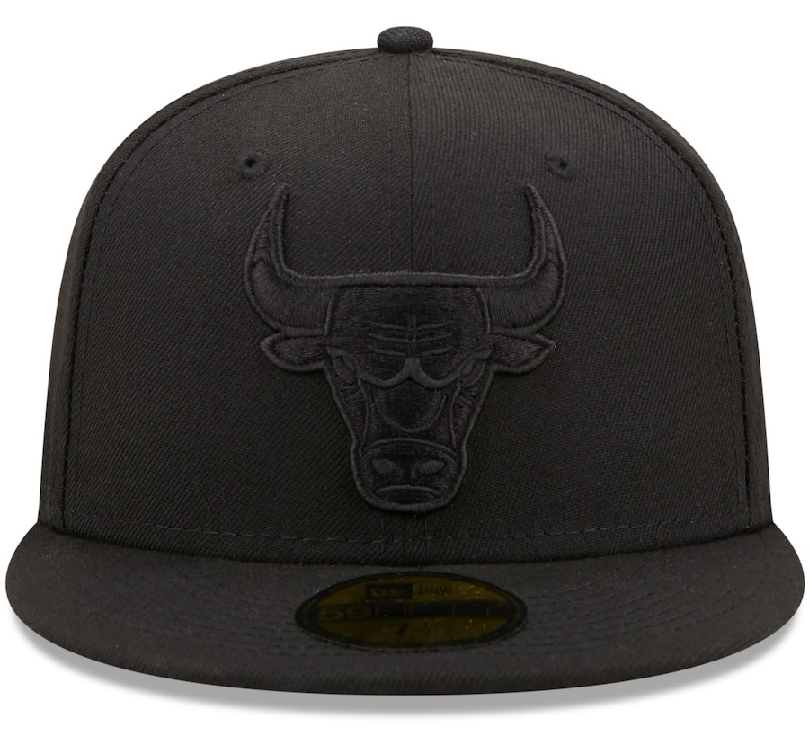 new-era-chicago-bulls-all-black-59fifty-fitted-cap-2