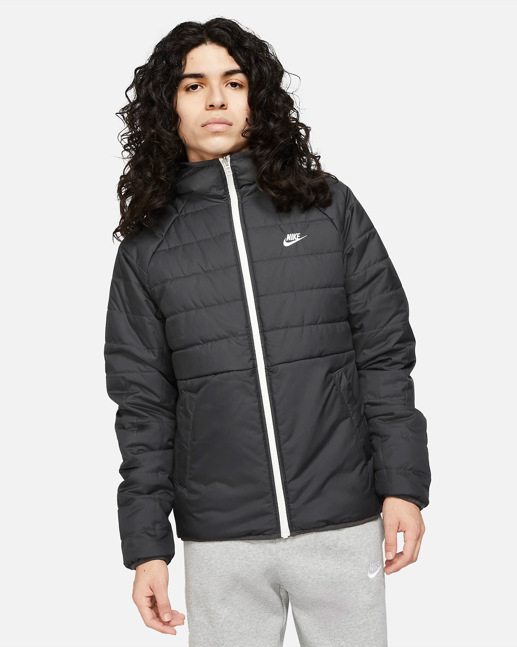 nike-sportswear-therma-fit-legacy-reversible-hooded-jacket-black-sail-1