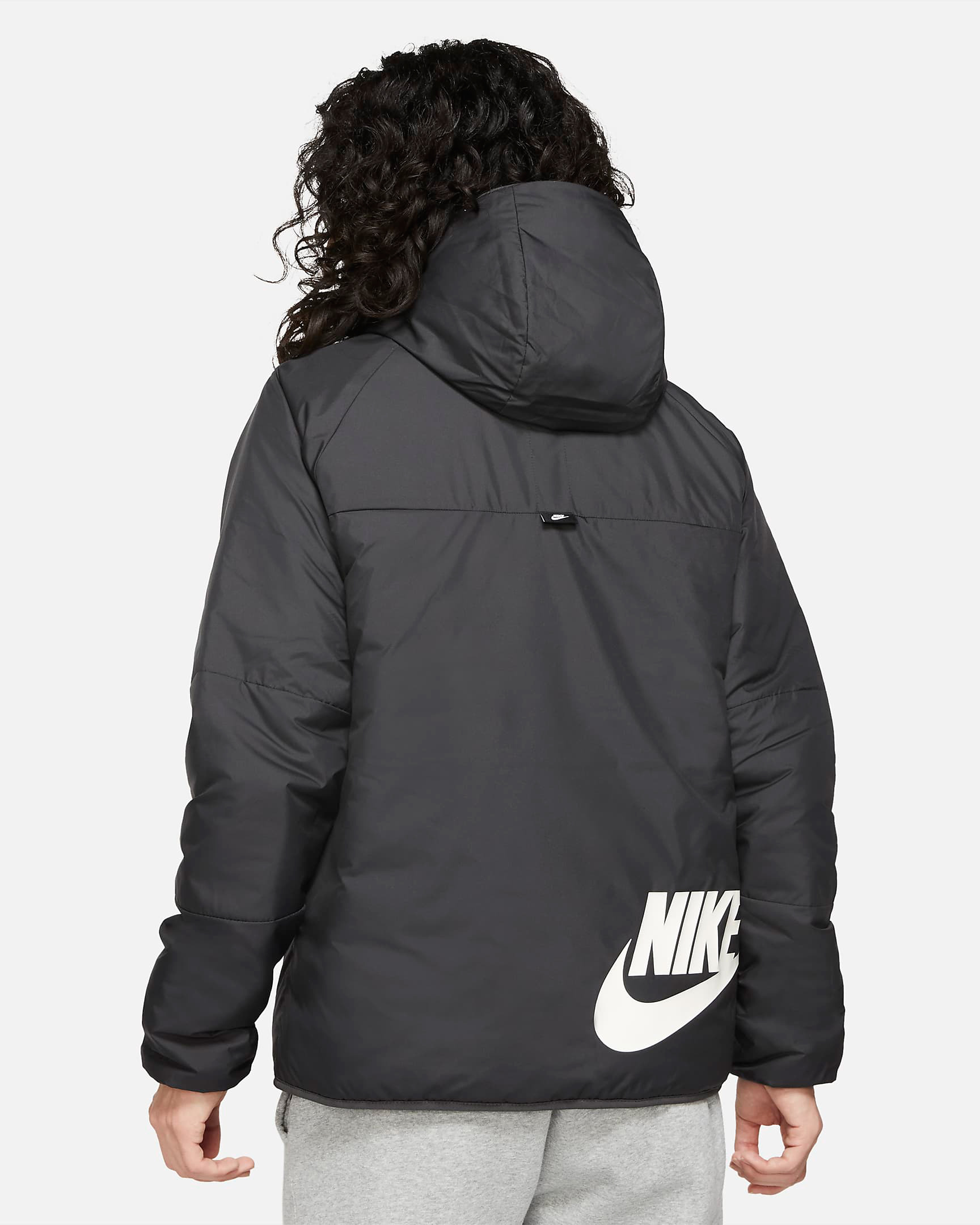 nike-sportswear-therma-fit-legacy-reversible-hooded-jacket-black-sail-2