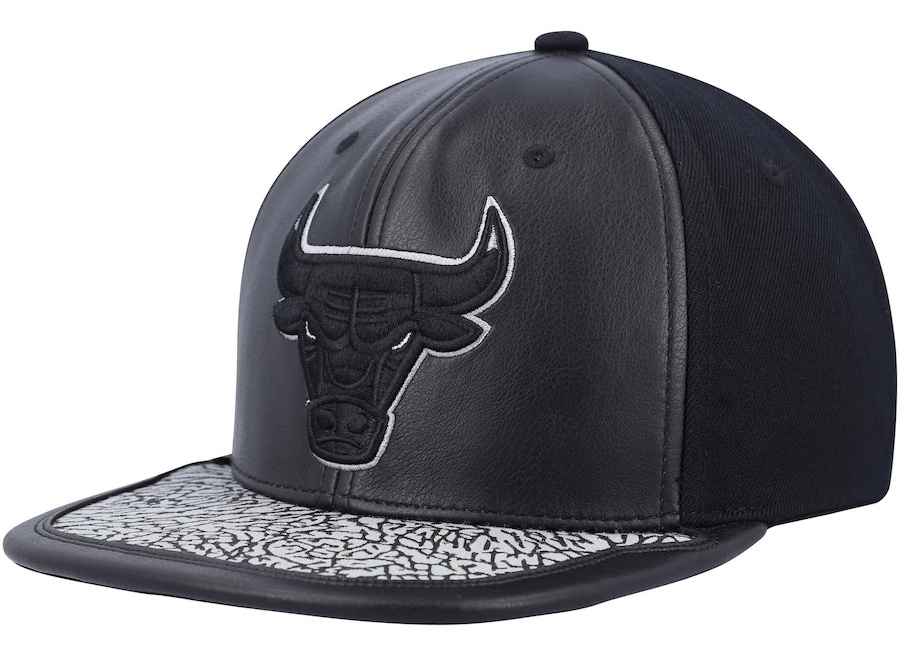 chicago-bulls-mitchell-ness-snapback-hat-black-cement-grey-elephant-print