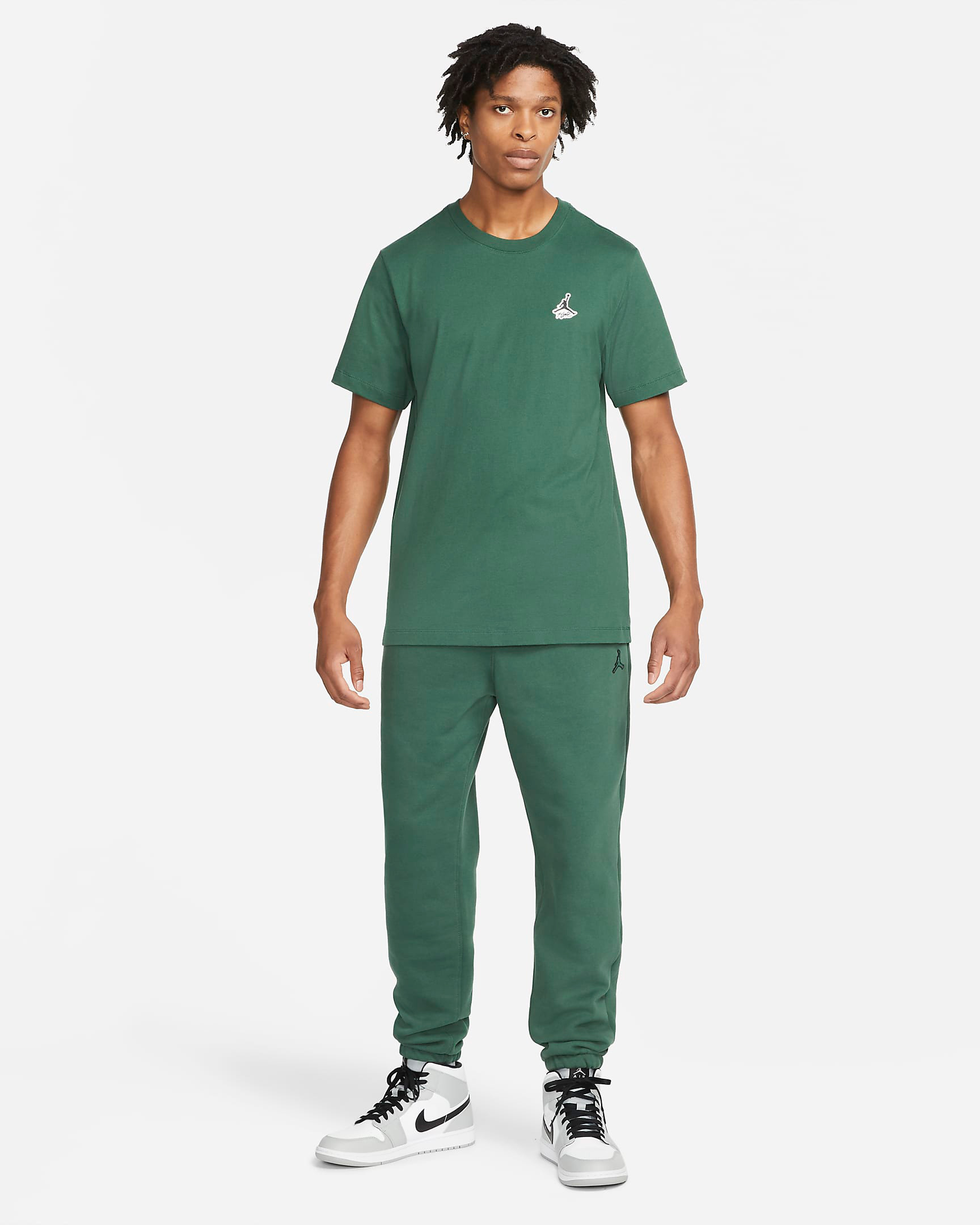 jordan-noble-green-essentials-t-shirt-pants-outfit