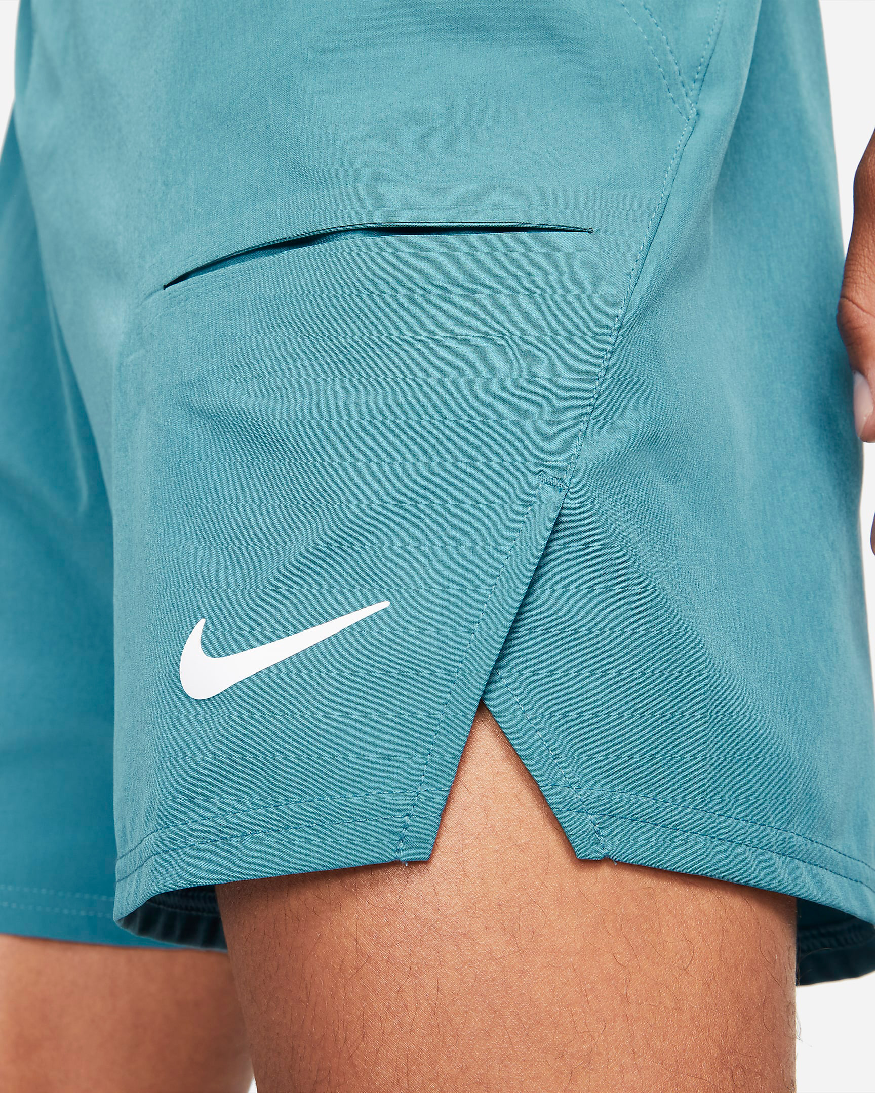 nike-rift-blue-tennis-shirt-shorts-3