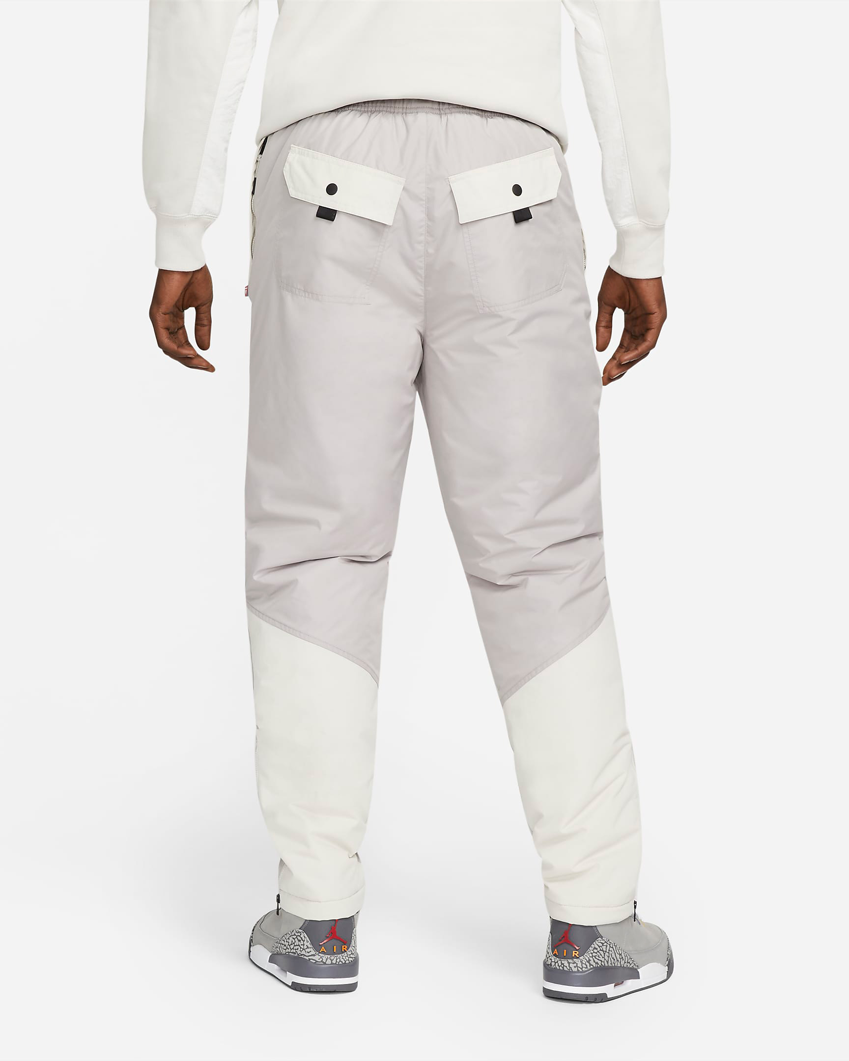 jordan-23-engineered-woven-pants-college-grey-light-bone-2