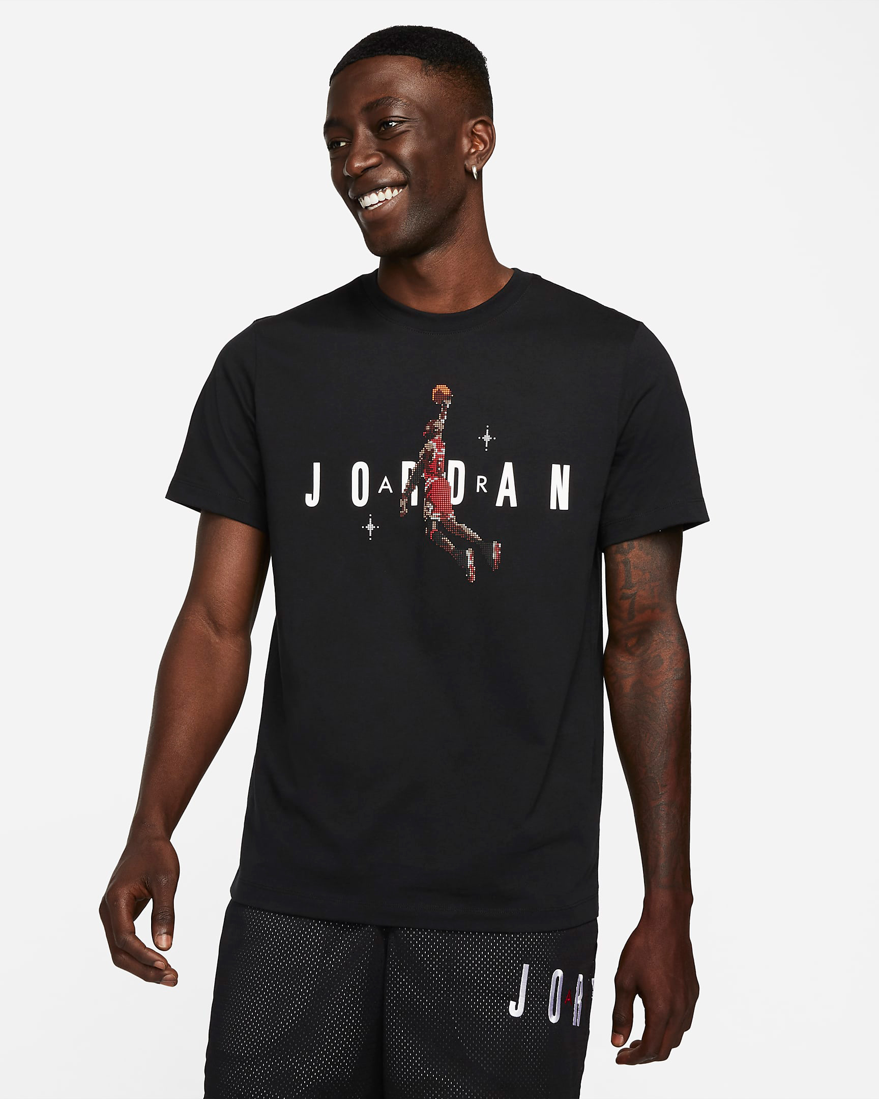 jordan-holiday-2021-t-shirt-black-1