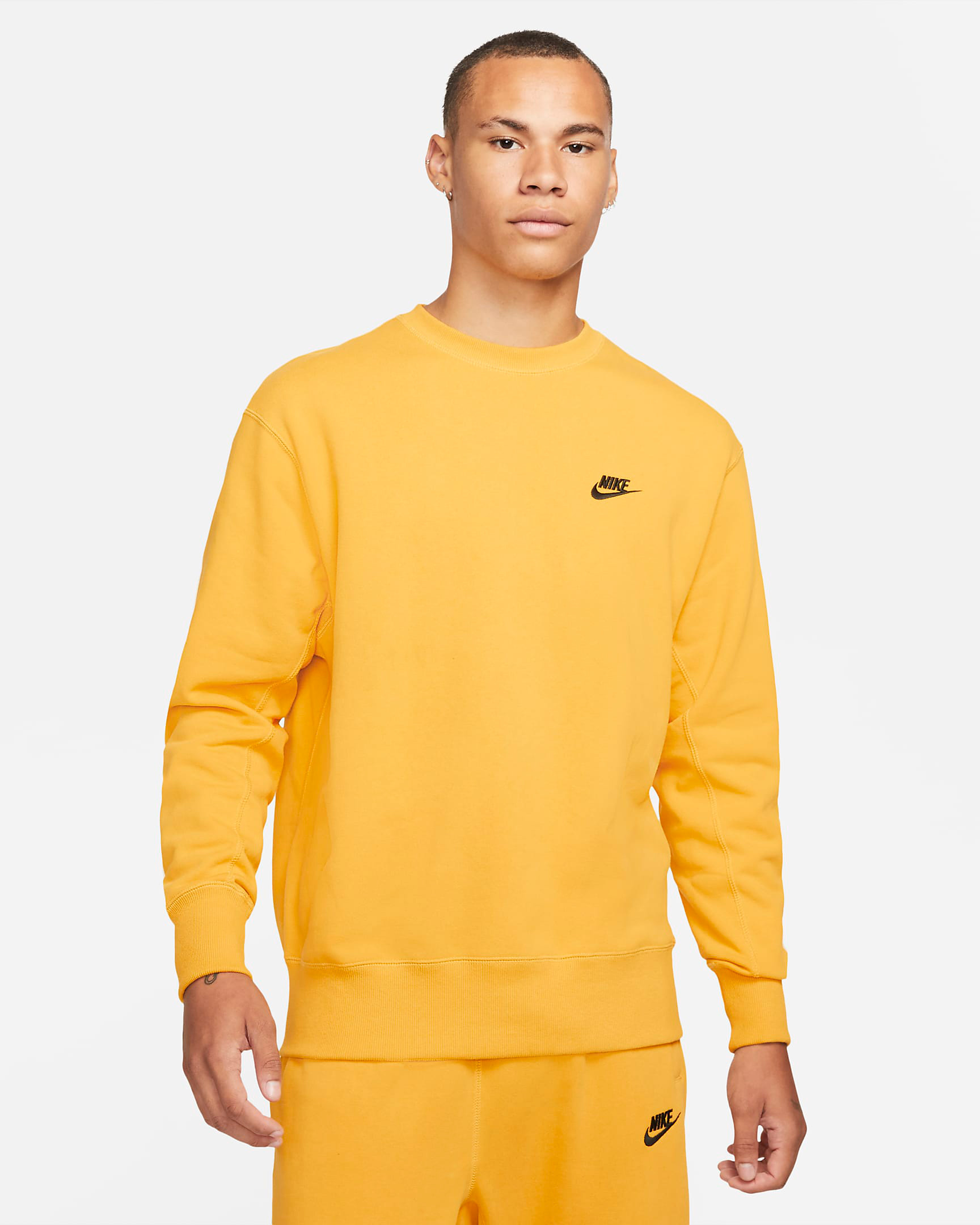 nike-pollen-classic-fleece-sweatshirt