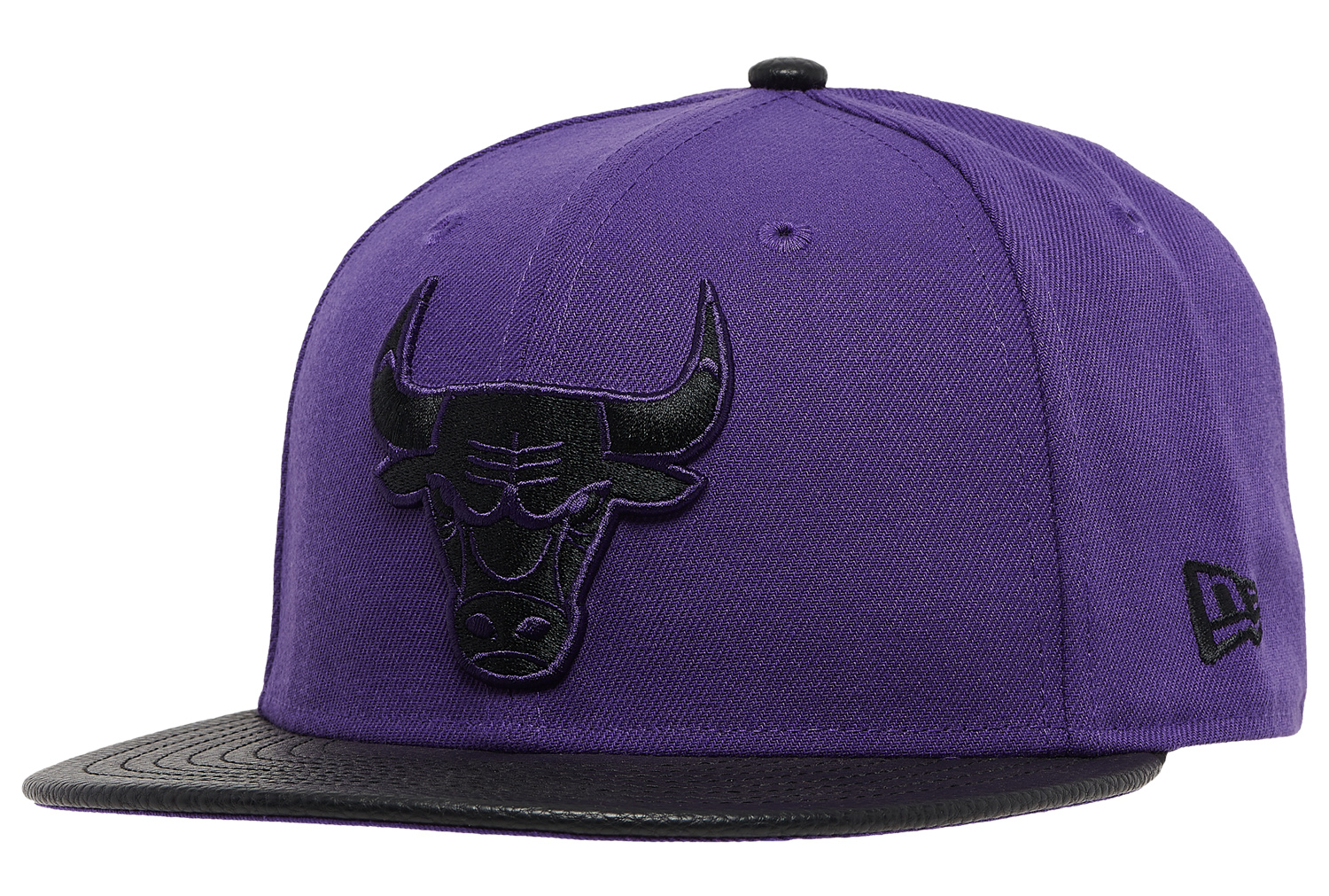 air-jordan-13-court-purple-bulls-hat-1