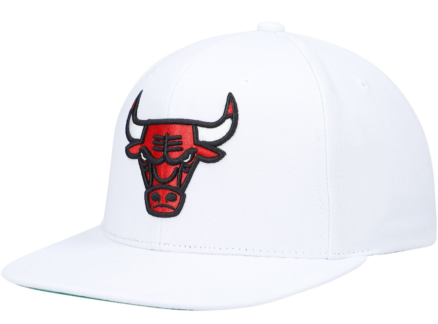 chicago-bulls-mitchell-and-ness-1993-xl-finals-patch-snapback-hat-1
