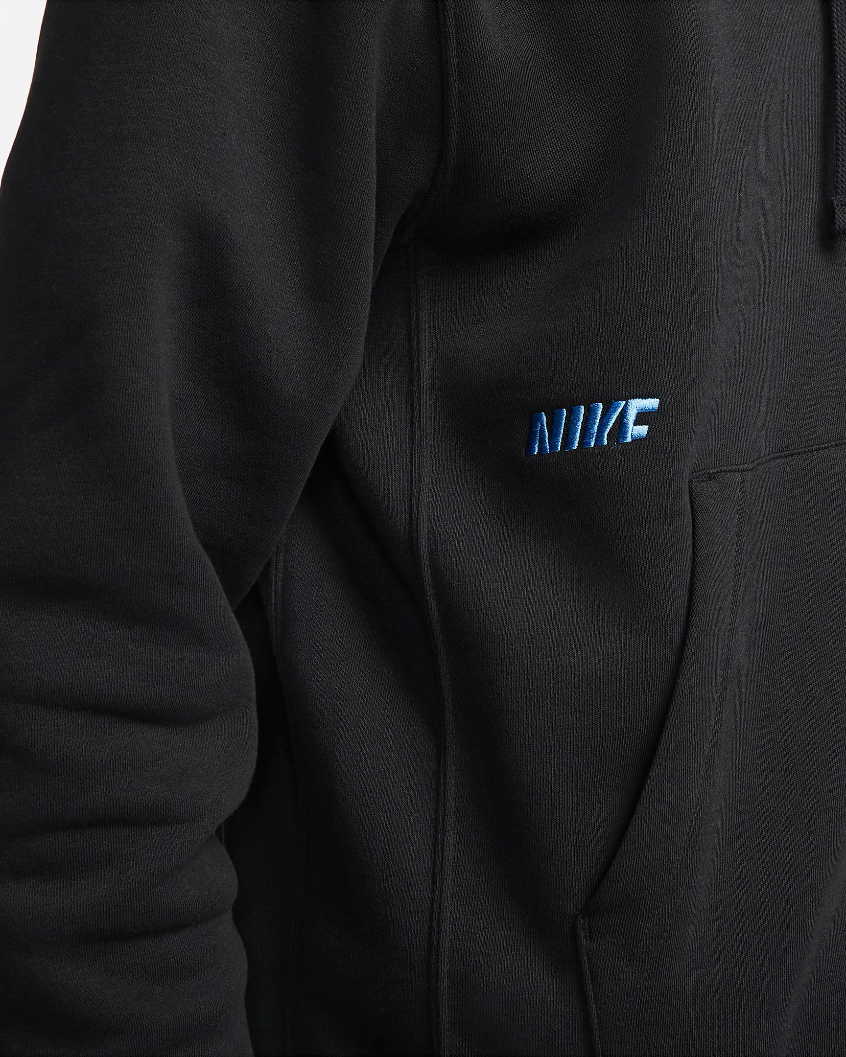 nike-sportswear-sport-essentials-hoodie-black-dark-marina-blue-4