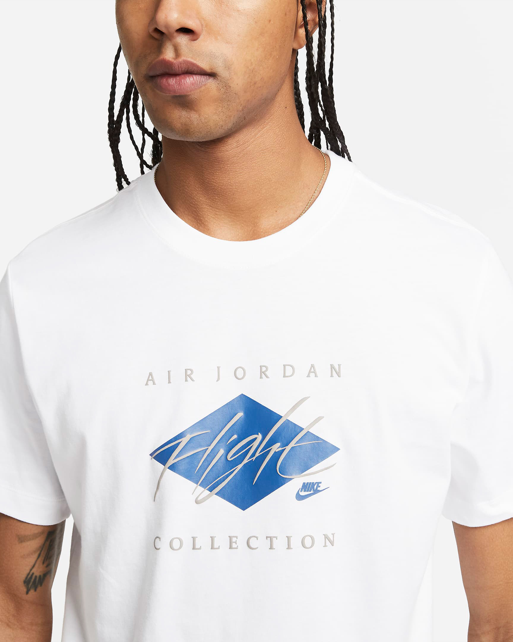 air-jordan-1-dark-marina-blue-shirt-2