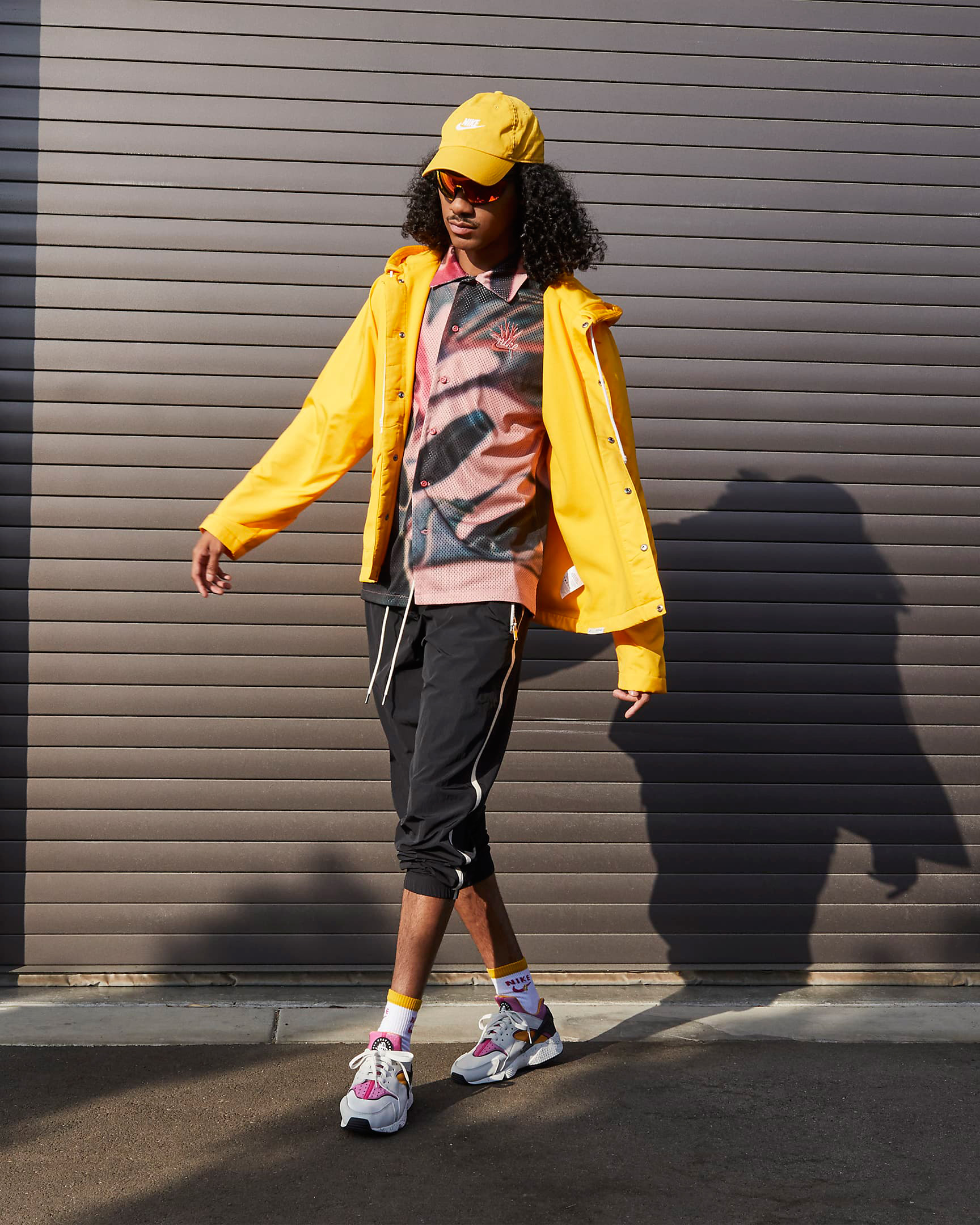 nike-air-huarache-university-gold-pink-clothing-outfit-match