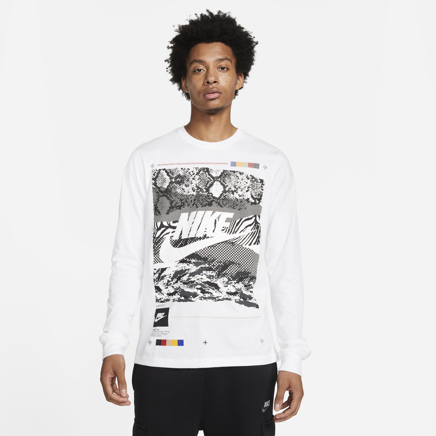 nike-alter-and-reveal-long-sleeve-t-shirt-white-black-1